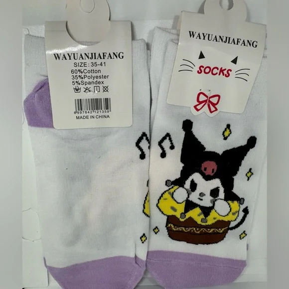 White Hello Kitty Socks - Picture 1 of 2